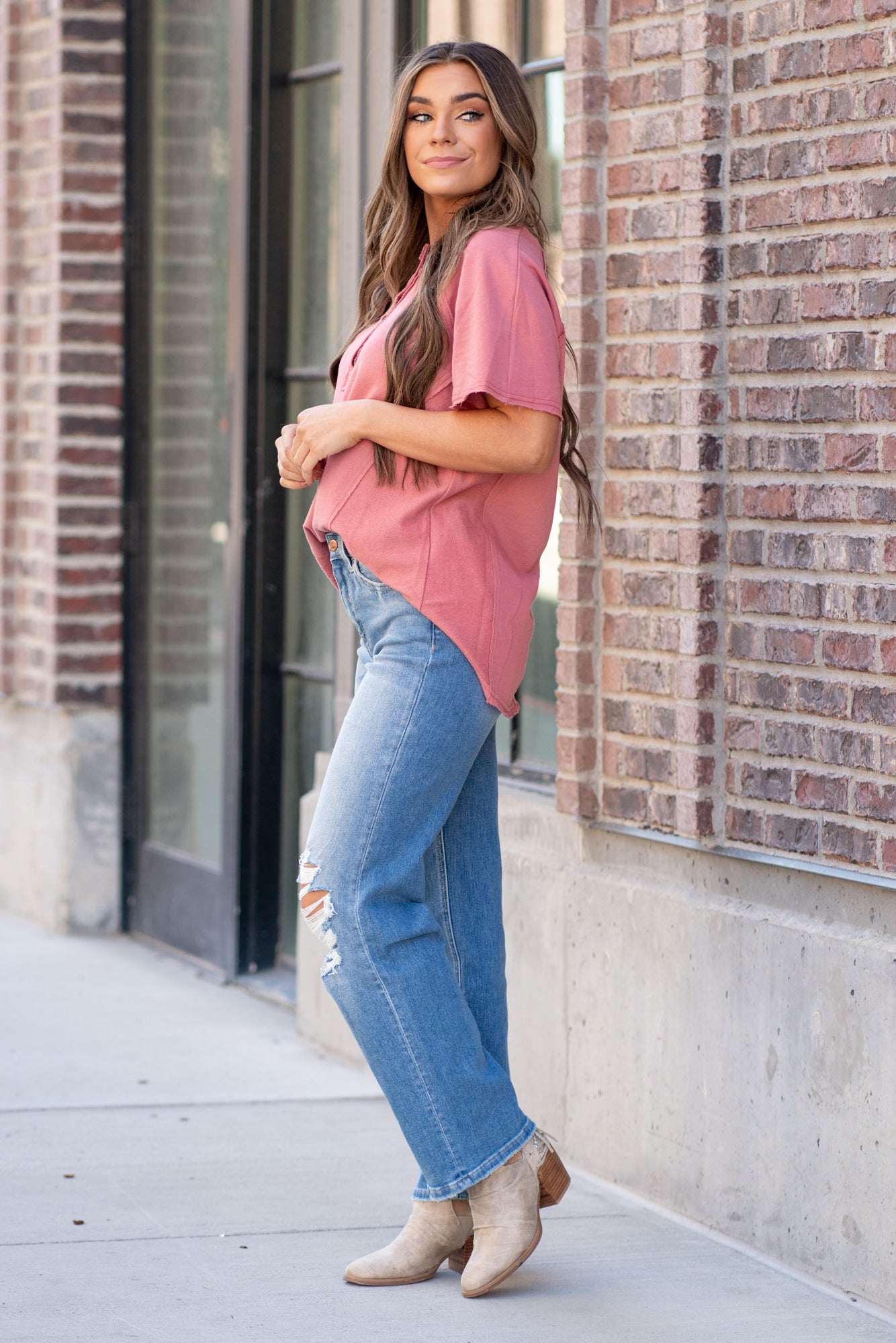 Flying Monkey Jeans  These jeans feature a high waist with wide legs that are fitted throughout the hips.  Color: Medium Blue Wash  Cut: Wide Leg, 32* Rise: High Rise, 11.25" Front Rise* Material: 94.2% COTTON, 4.7% POLYESTER, 1.1% SPANDEX Machine Wash Separately In Cold Water Stitching: Classic Fly: Zipper Style #: F4755 Contact us for any additional measurements or sizing.  