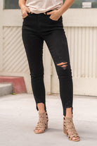KanCan Jeans  Color: Black Cut: Ankle Skinny, 27.5" Inseam Rise: High-Rise, 9.5" Front Rise Material: COTTON 38% LY 31.2% POLYESTER 29% SPANDEX 1.2% Detail: Step-Hem and Distressed Ripped Legs Fly: Zipper Fly Style #: KC7283BK Contact us for any additional measurements or sizing.