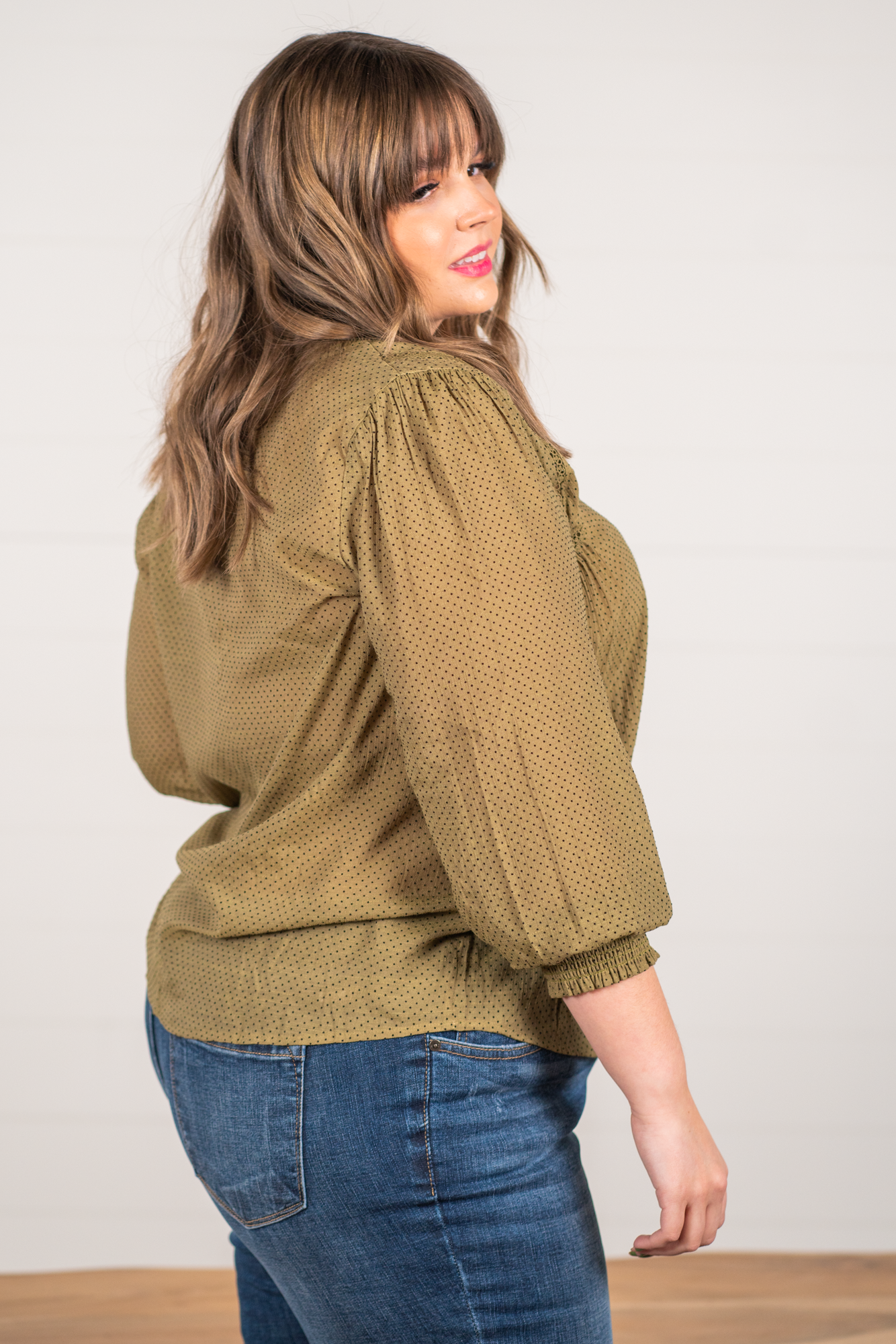 Perch by Blu Pepper Color: Light Olive Balloon Sleeves Smock Neck & Cuffs Button Neckline Half Sleeves Polka Dot SELF: 62% RAYON 38% POLYESTER Style #: PTB7119 Contact us for any additional measurements or sizing.