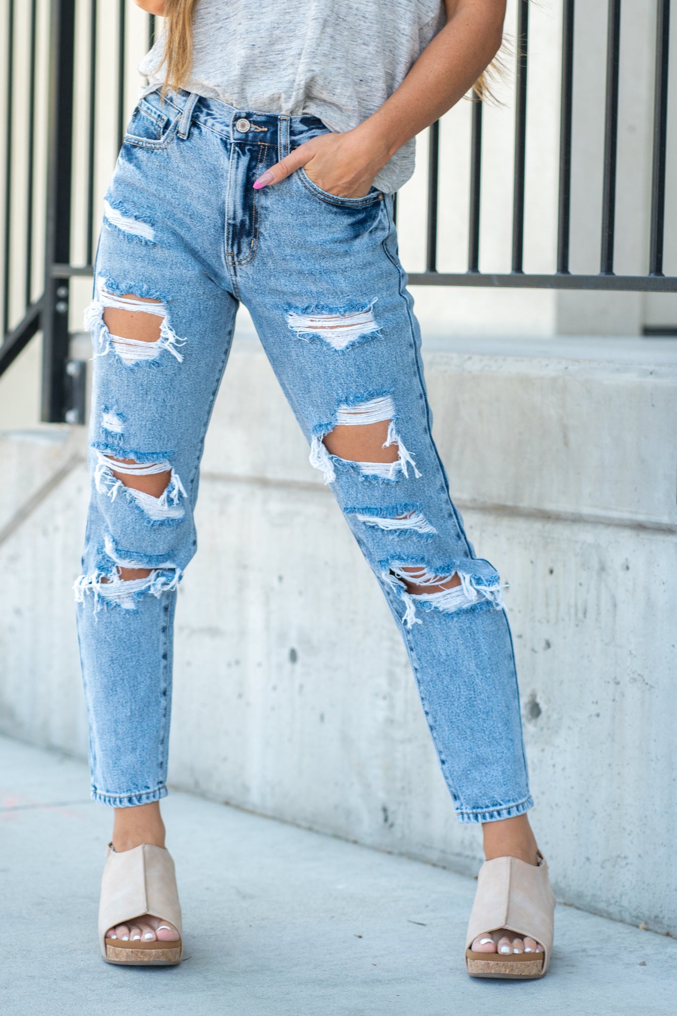 New Fashion Lady Jeans OEM&ODM High Waisted Scratch Holes and Raw Edge  Bottom Hem Non-Stretch Quality Mom Fit Jeans - China Skinny Jeans and Denim  Jeans price | Made-in-China.com