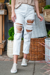 KanCan Jeans  KanCan Stretch Level: Rigid  Color: White Cut: Mom FIt, 27" Inseam* Rise: High-Rise, 11" Front Rise* 100% Cotton Fly: Zipper  Style #: KC7976WT Contact us for any additional measurements or sizing.  *Measured on the smallest size, measurements may vary by size.