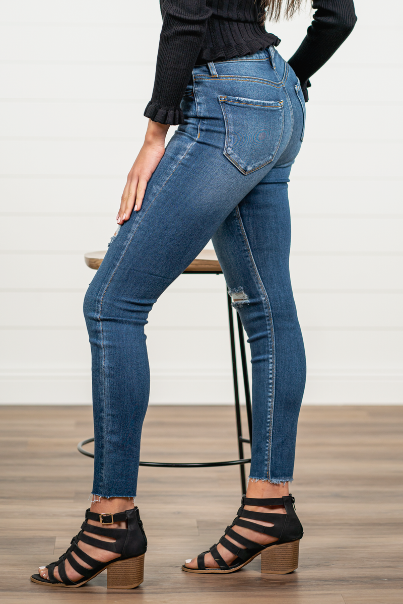 Ankle Skinny  Color: Medium Blue Wash  Cut: Skinny, 27" Inseam Rise: High-Rise, 11" Front Rise 54% Cotton 41% Rayon 4% Polyester 1% Spandex Fly: Zipper   Style #: WV77699M3 