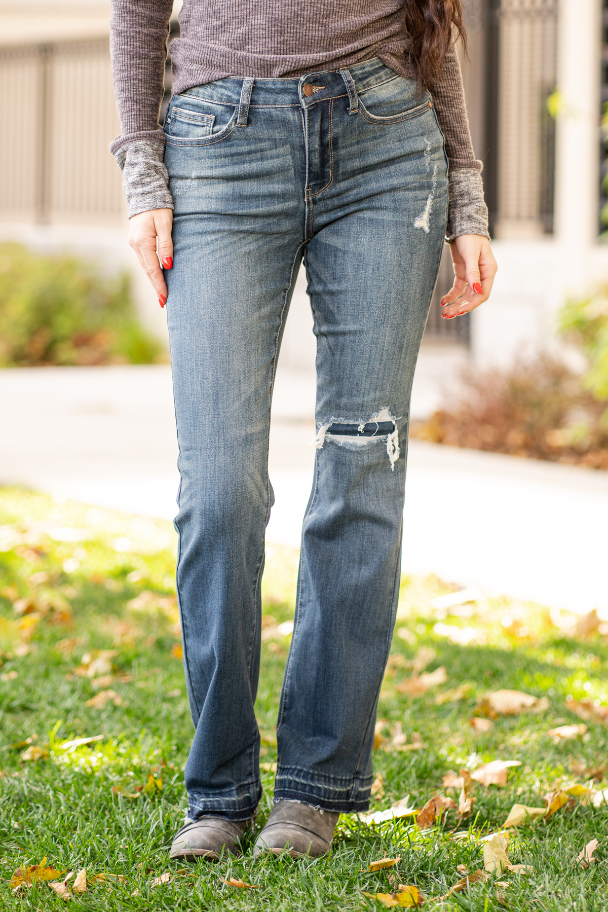 Judy Blue  Over your skinny jeans? The slim boot cuts will be your go to fit!  With a mid-waist, they hit you at the right spot on your tummy. Pair with some booties and a long sleeve henley for a cute and comfy look.   Color: Dark Wash Cut: Boot Cut, 32" Inseam Rise: Mid-Rise. 10.25" Front Rise Material: 66% COTTON,21% POLYESTER, 11% RAYON,2% SPANDEX Machine Wash Separately In Cold Water Stitching: Classic Fly: Zipper Style #: JB88314 , 88314