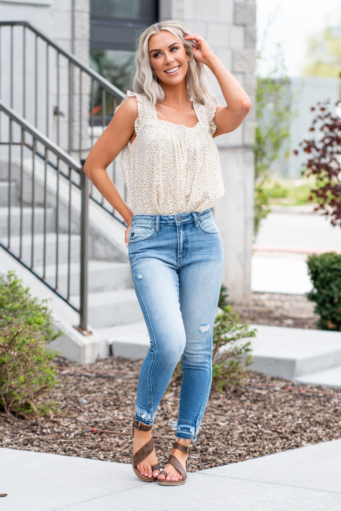 KanCan Jeans   KanCan Comfort Stretch  Color: Medium Blue Wash Cut: Ankle Skinny, 27" Inseam* Rise: High-Rise, 10" Front Rise* 94% COTTON, 5% POLYESTER, 1% SPANDEX Stitching: Classic Fly: Zipper  Style #: KC9257M Contact us for any additional measurements or sizing.  *Measured on the smallest size, measurements may vary by size.  