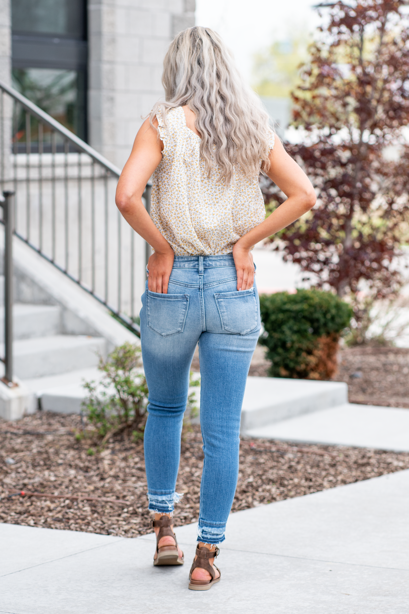 KanCan Jeans   KanCan Comfort Stretch  Color: Medium Blue Wash Cut: Ankle Skinny, 27" Inseam* Rise: High-Rise, 10" Front Rise* 94% COTTON, 5% POLYESTER, 1% SPANDEX Stitching: Classic Fly: Zipper  Style #: KC9257M Contact us for any additional measurements or sizing.  *Measured on the smallest size, measurements may vary by size.  