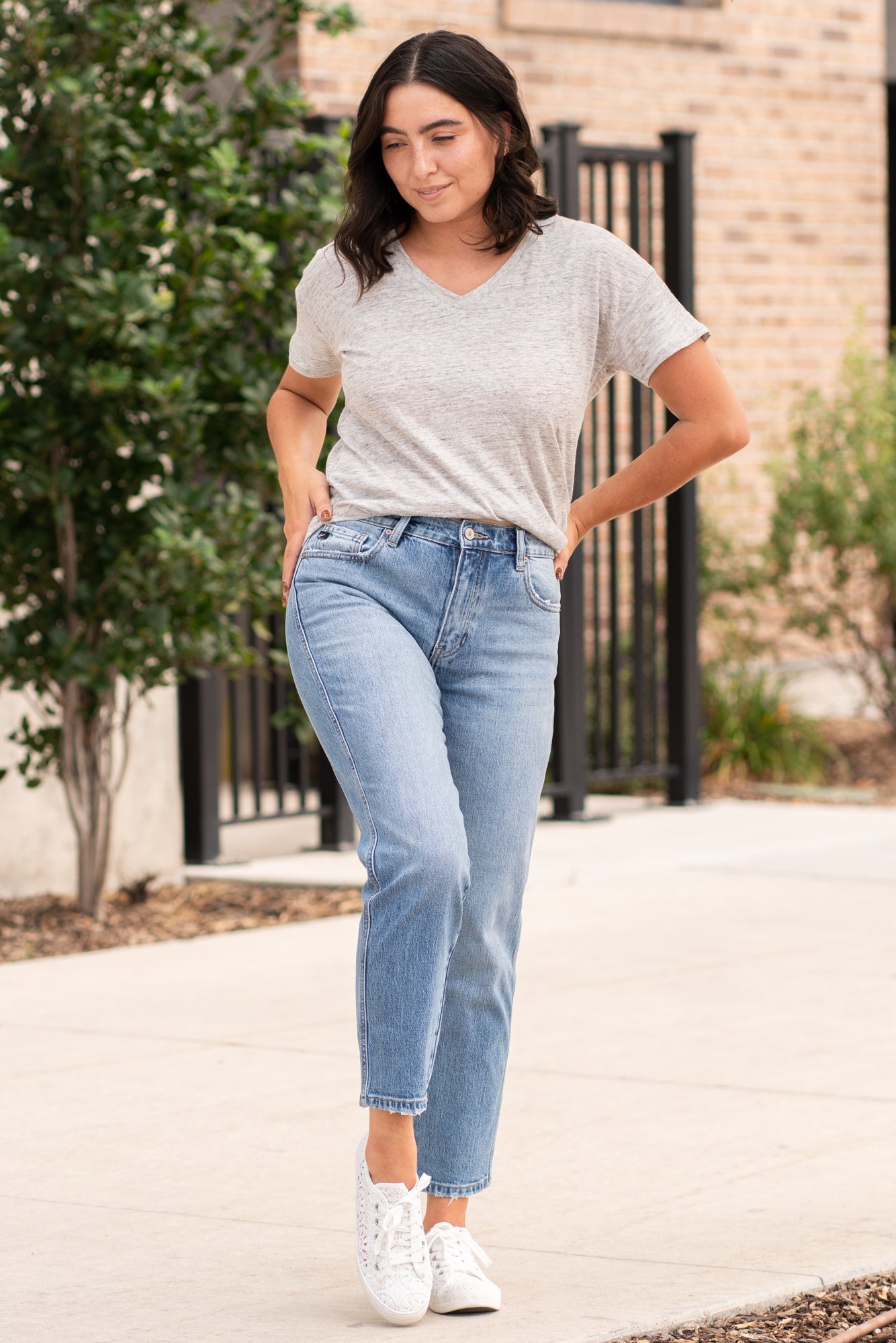 KanCan Jeans  These high-rise slouch fit hit at exactly the right spot on your waist and with some spandex, these will stretch as you wear and get super comfy!   KanCan Stretch Level: Comfort Stretch   Color: Medium Blue Wash Cut: Slouchy Straight, 28" Inseam Rise: High-Rise, 11.25" Front Rise 99% COTTON , 1% SPANDEX Stitching: Classic  Fly: Zipper Style #: KC9271M Contact us for any additional measurements or sizing. 