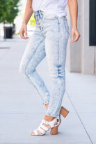 KanCan Jeans   KanCan Comfort Stretch  Color: Light Blue Wash Cut: Ankle Skinny, 27" Inseam* Rise: High-Rise, 10" Front Rise* 94% COTTON , 5% POLYESTER , 1% SPANDEX Stitching: Classic Fly: Zipper  Style #: KC9285L Contact us for any additional measurements or sizing.  *Measured on the smallest size, measurements may vary by size.  