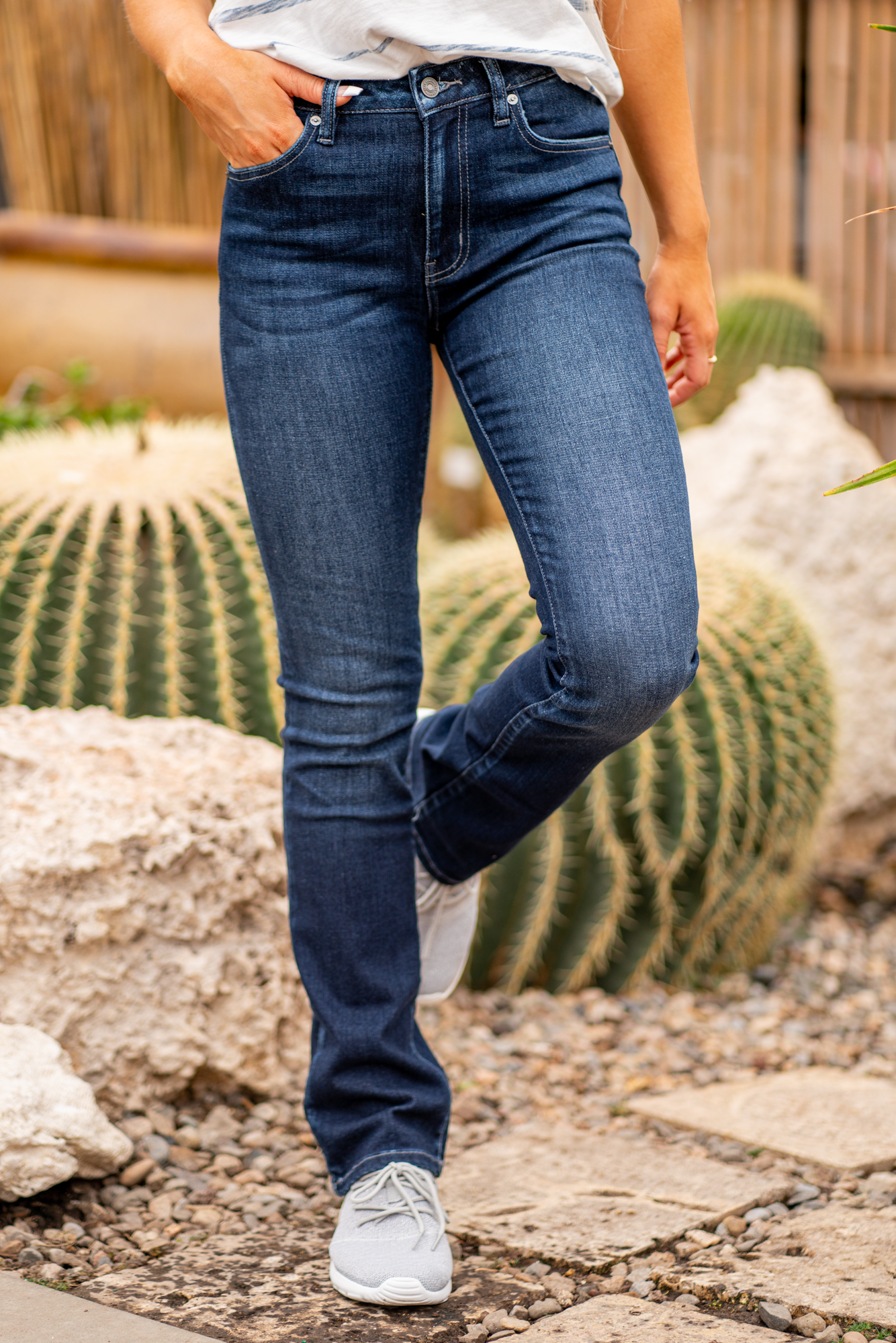 KanCan Jeans  KanCan Stretch Level: Stretchy  Color: Dark Blue Cut: Boot Cut, 32" Inseam* Rise: High-Rise, 10" Front Rise* 68% COTTON, 30% POLYESTER, 2%SPANDEX Stitching: Classic  Fly: Zipper Style #: KC8683D  Contact us for any additional measurements or sizing.  *Measured on the smallest size, measurements may vary by size.