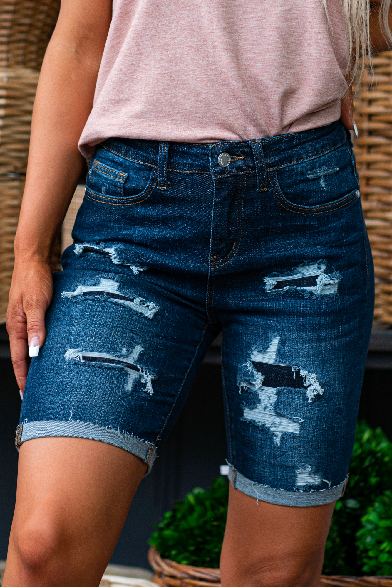 Judy Blue Jeans Color: Dark Blue Shorts   Cut: Bermudas Shorts, 8.5" Inseam  Rise: 10.5" Front Rise 91% COTTON,7% POLYESTER,2% RAYON Stitching: Classic  Fly: Zipper Fly Style #: JB150115-DK-PL | 150115-DK-PL Contact us for any additional measurements or sizing.  *Measured on the smallest size, measurements may vary by size. 