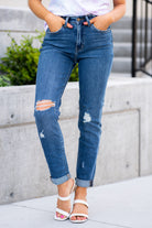 Flying Monkey Jeans  A comfortable stretchy denim with a slouchy fit make these cute Mom jeans perfect for everyday wear. Collection: Spring 2021 Name: Moon Legend Cut: Mom Fit, 28" Inseam Rise: High Rise, 11" Front Rise 95% COTTON, 4.2% POLYESTER, 0.8% SPANDEX Stitching: Classic Style #: Y3986 Contact us for any additional measurements or sizing.