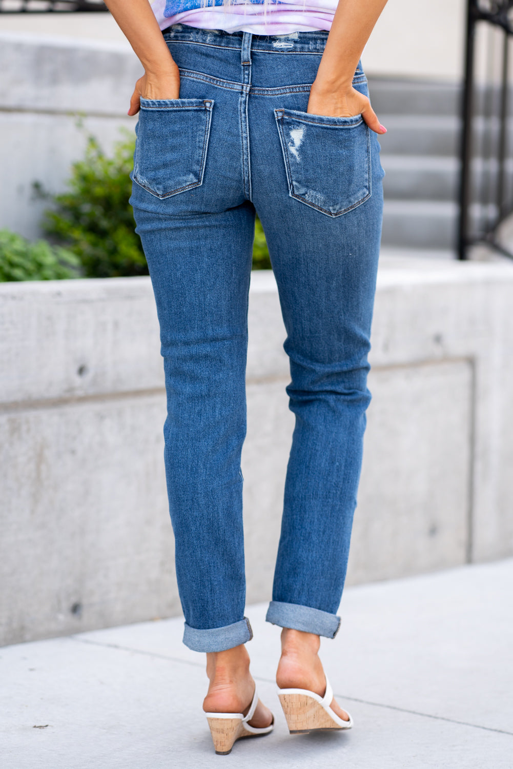 Flying Monkey Jeans  A comfortable stretchy denim with a slouchy fit make these cute Mom jeans perfect for everyday wear. Collection: Spring 2021 Name: Moon Legend Cut: Mom Fit, 28" Inseam Rise: High Rise, 11" Front Rise 95% COTTON, 4.2% POLYESTER, 0.8% SPANDEX Stitching: Classic Style #: Y3986 Contact us for any additional measurements or sizing.