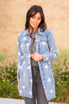 Blue Buttercup   This will be your favorite denim jacket this fall. Pair with your favorite jeans and booties.  Color: Denim Blue Neckline: Button-Down Fit: Long Length with Sinched Back Sleeve: Long Style #: BT2119-05 Contact us for any additional measurements or sizing.  
