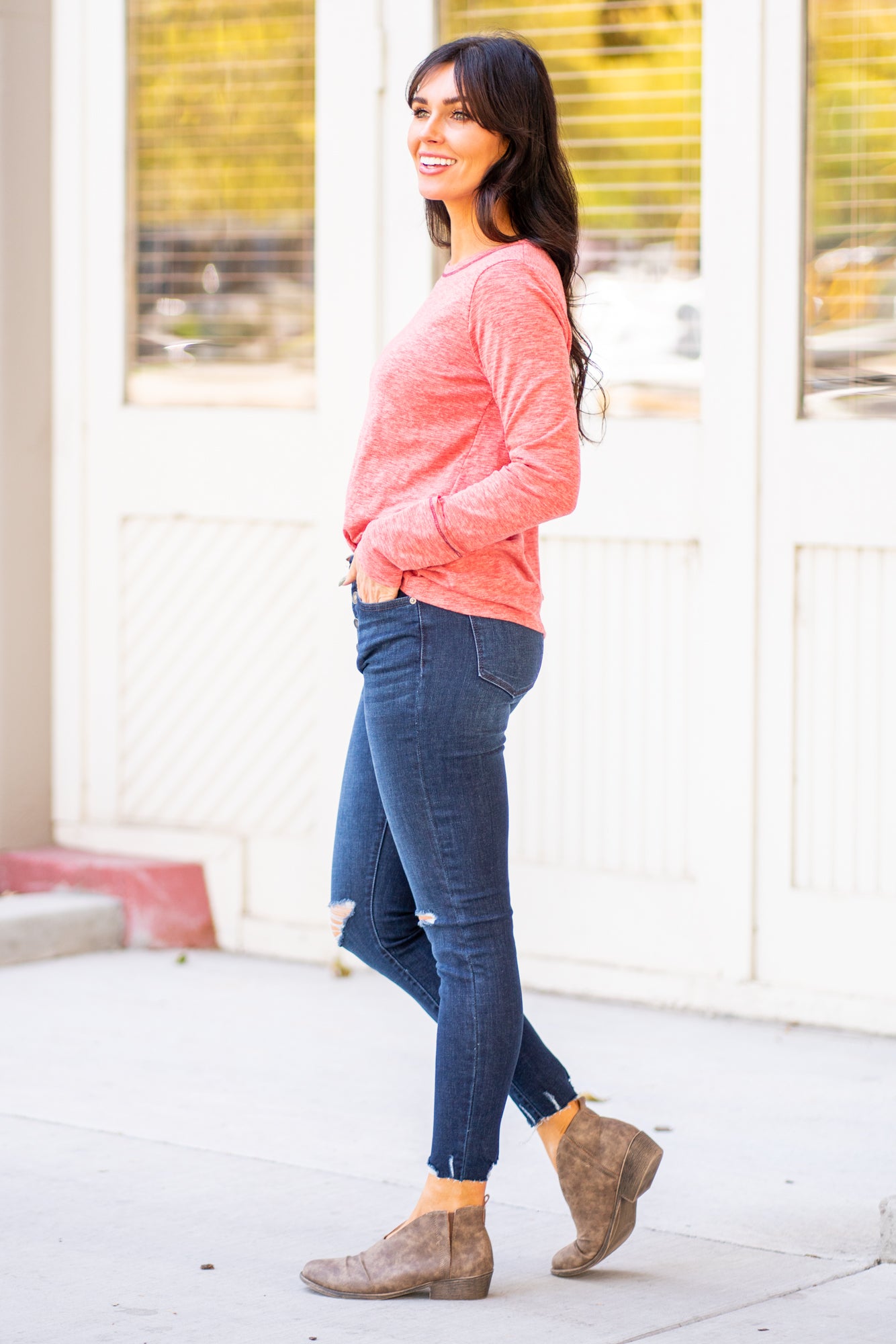 KanCan Jeans Color: Dark Wash Ankle Skinny, 27" Inseam*  Mid Rise, 9.5" Front Rise* Cuffed Hem Ankles 93% COTTON, 5% POLYESTER, 2% SPANDEX Fly: Zipper Style #: KC7156D Contact us for any additional measurements or sizing.