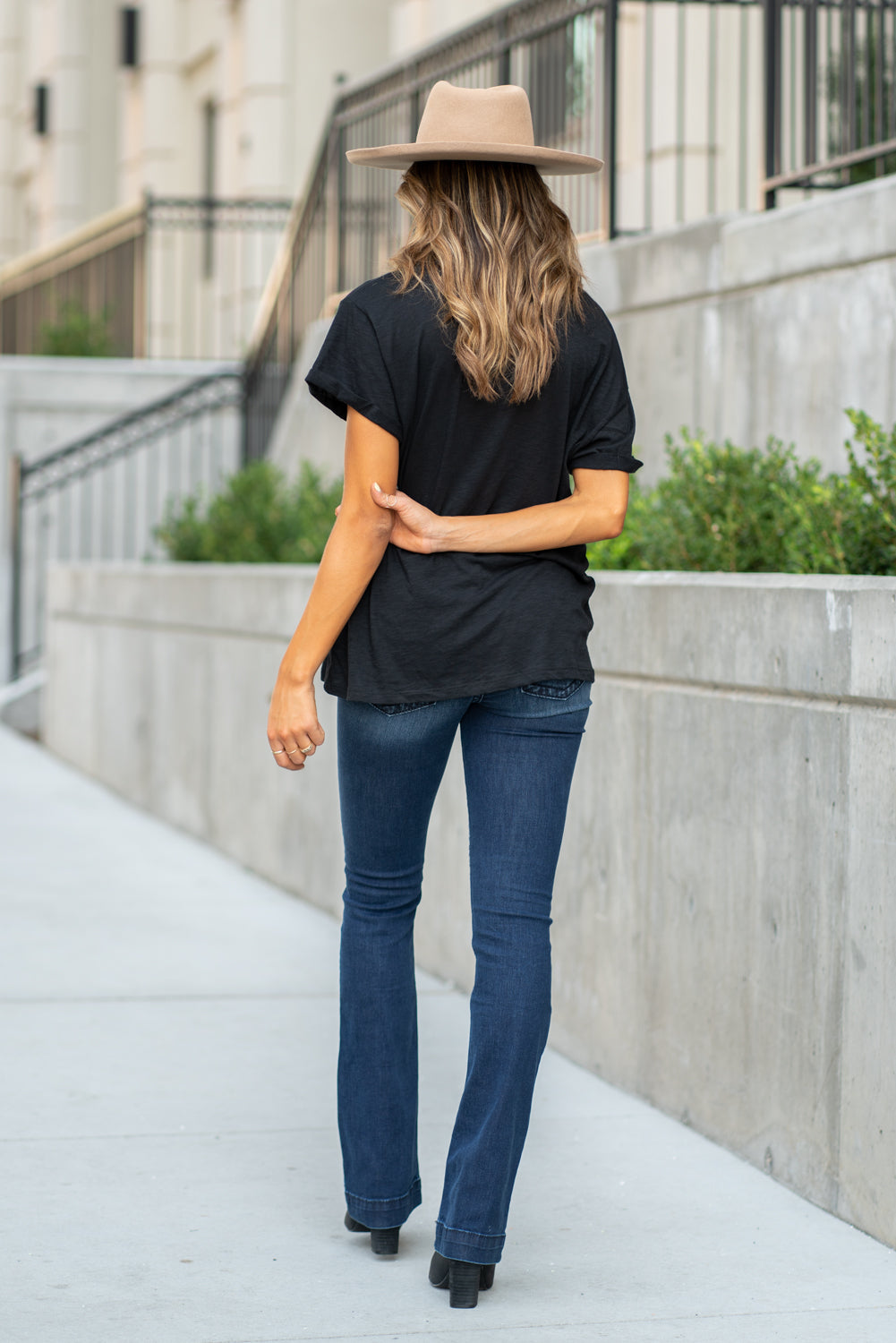 Zutter  This top spoke to you, now tell everyone else. You are a cowgirl at heart.  Collection: Fall 2020 Color: Black Neckline: Round Sleeve: Short Material: 50% Modal 50% Cotton Style #: F425-0139 Contact us for any additional measurements or sizing.  Taylor is 5'7" and wears a size 3 in jeans, small top and an 8.5 in shoes. She is wearing a size small in this tee.